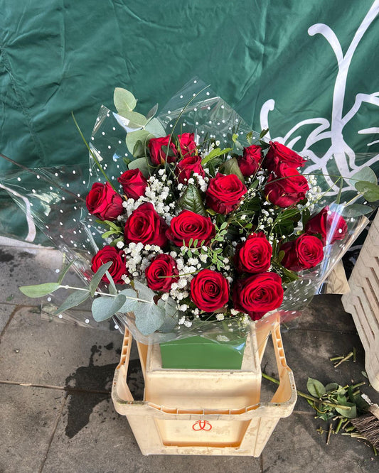Red Naomi Roses Box Bag Classic