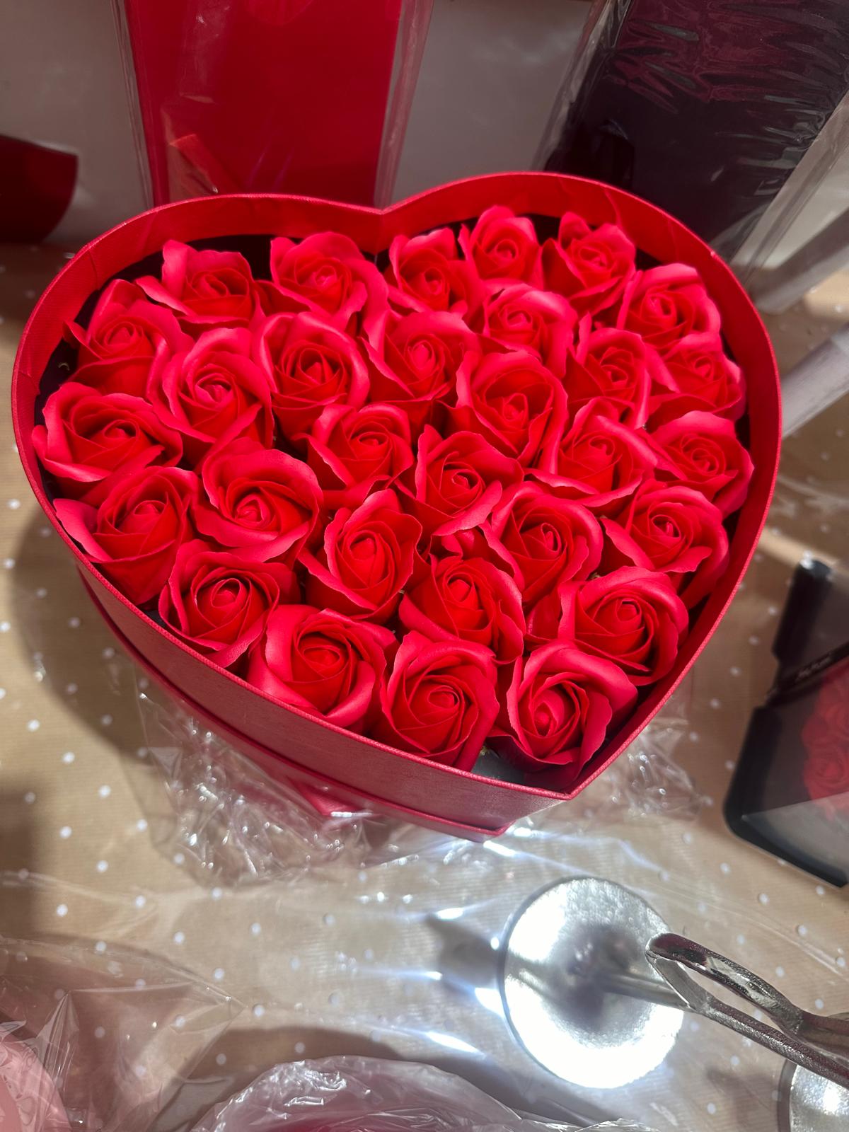 Red rose Heart Box